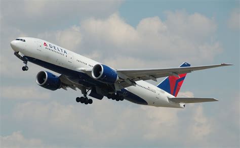 12 Years Of Service: Delta's Boeing 777.